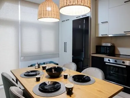 Xenios Zeus دراما